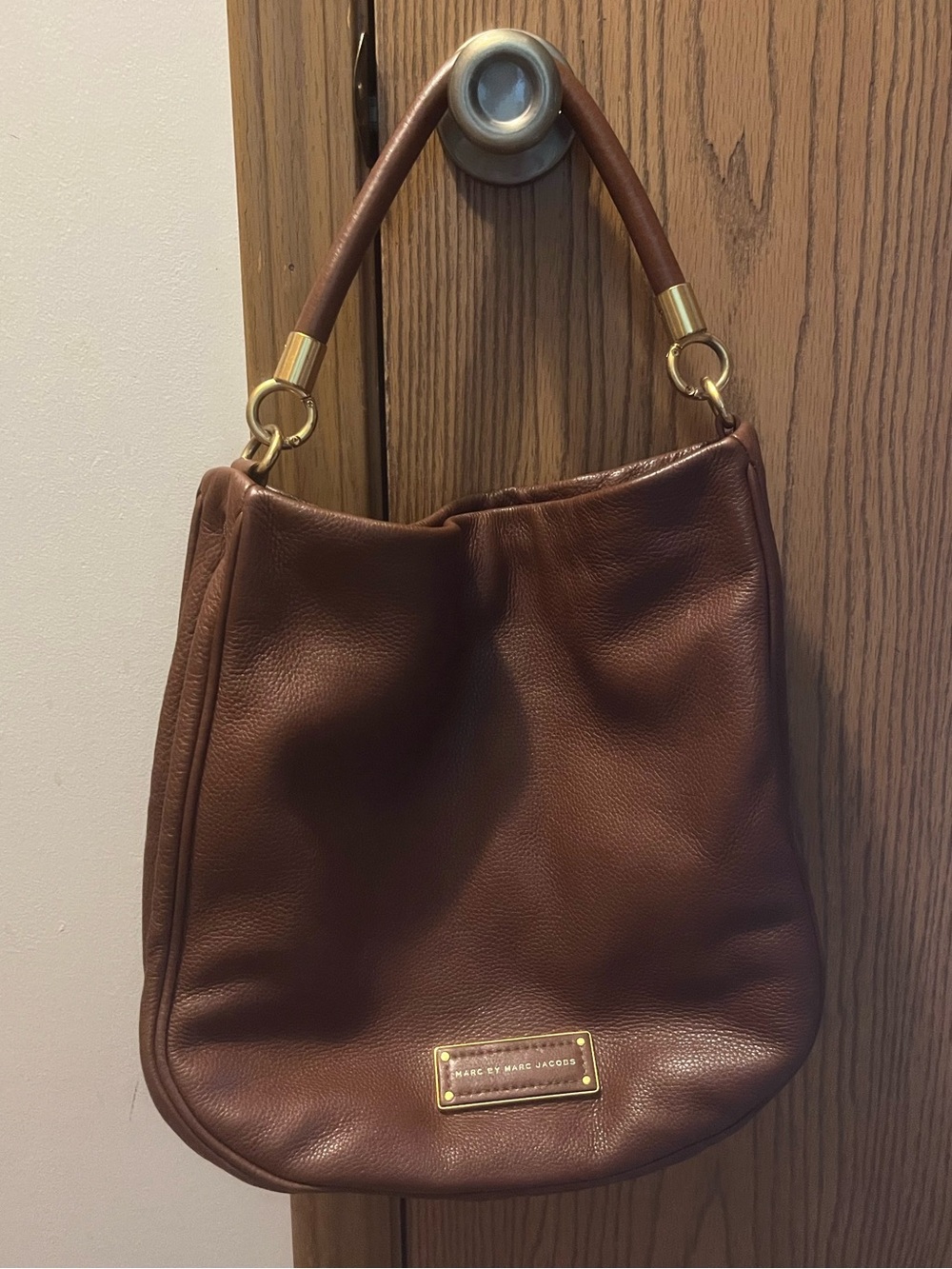Marc by Marc Jacobs Leather Hobo Shoulder Bag in Brown with Gold Hardware